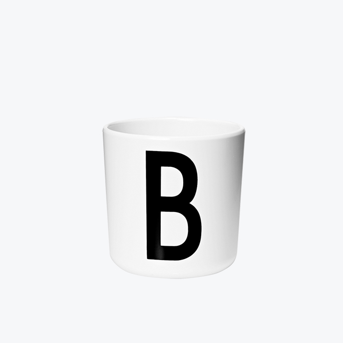 B Melamin Cup Bicchiere Bambino in plastica Design Letters Alfabeto Arne Jacobsen_Online DTime