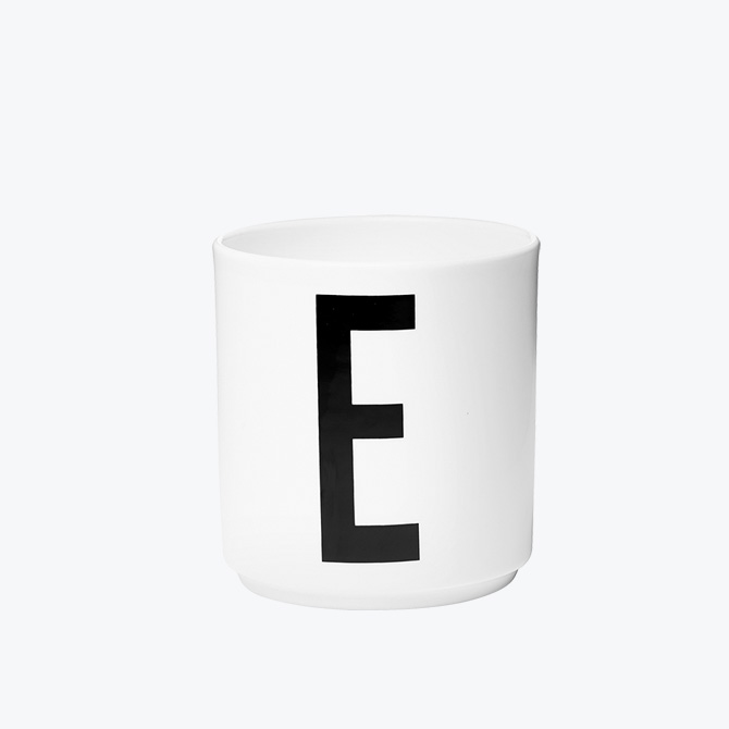 E Porcelain Cup Tazza Design Letters Alfabeto Arne Jacobsen_Online DTime