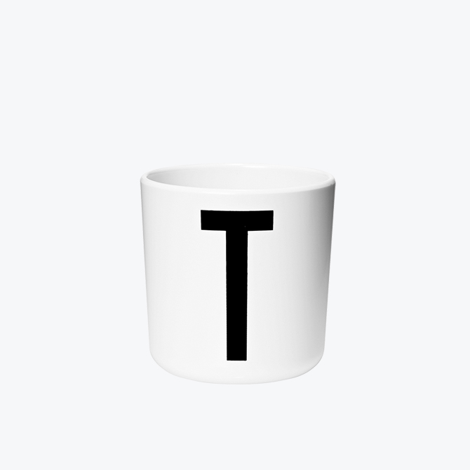 T Melamin Cup Bicchiere Bambino in plastica Design Letters Alfabeto Arne Jacobsen_Online DTime