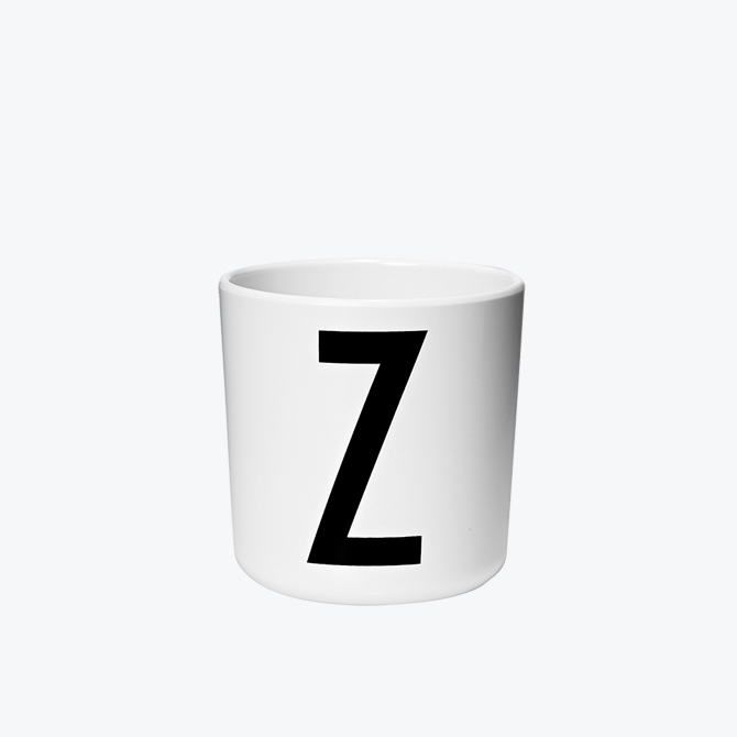 Z Melamin Cup Bicchiere Bambino in plastica Design Letters Alfabeto Arne Jacobsen_Online DTime
